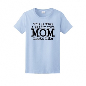 This is What a Really Cool Mom Looks Like